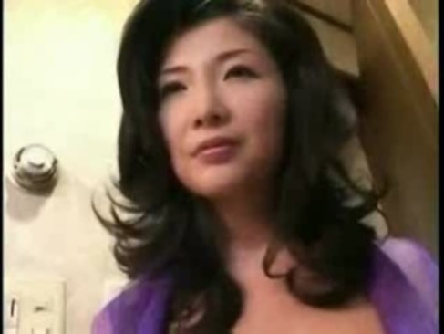 【無料アダルト熟女エロ動画】　ヌケル人妻のR18エロドラマ　９２分