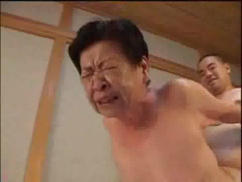 おばちゃんだって・・・女だもん！！おまんこはまだまだ濡れるもん！！