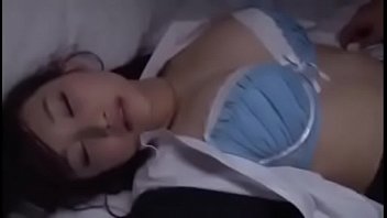 無修正　泥酔した人妻OLがタクシー運転手とハメまくる。